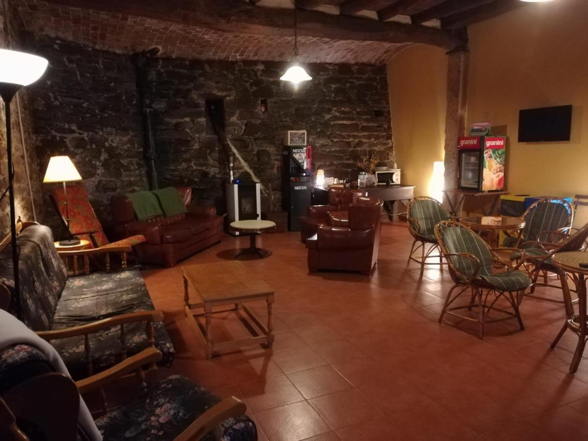 Albergue San Lazaro サリア エクステリア 写真