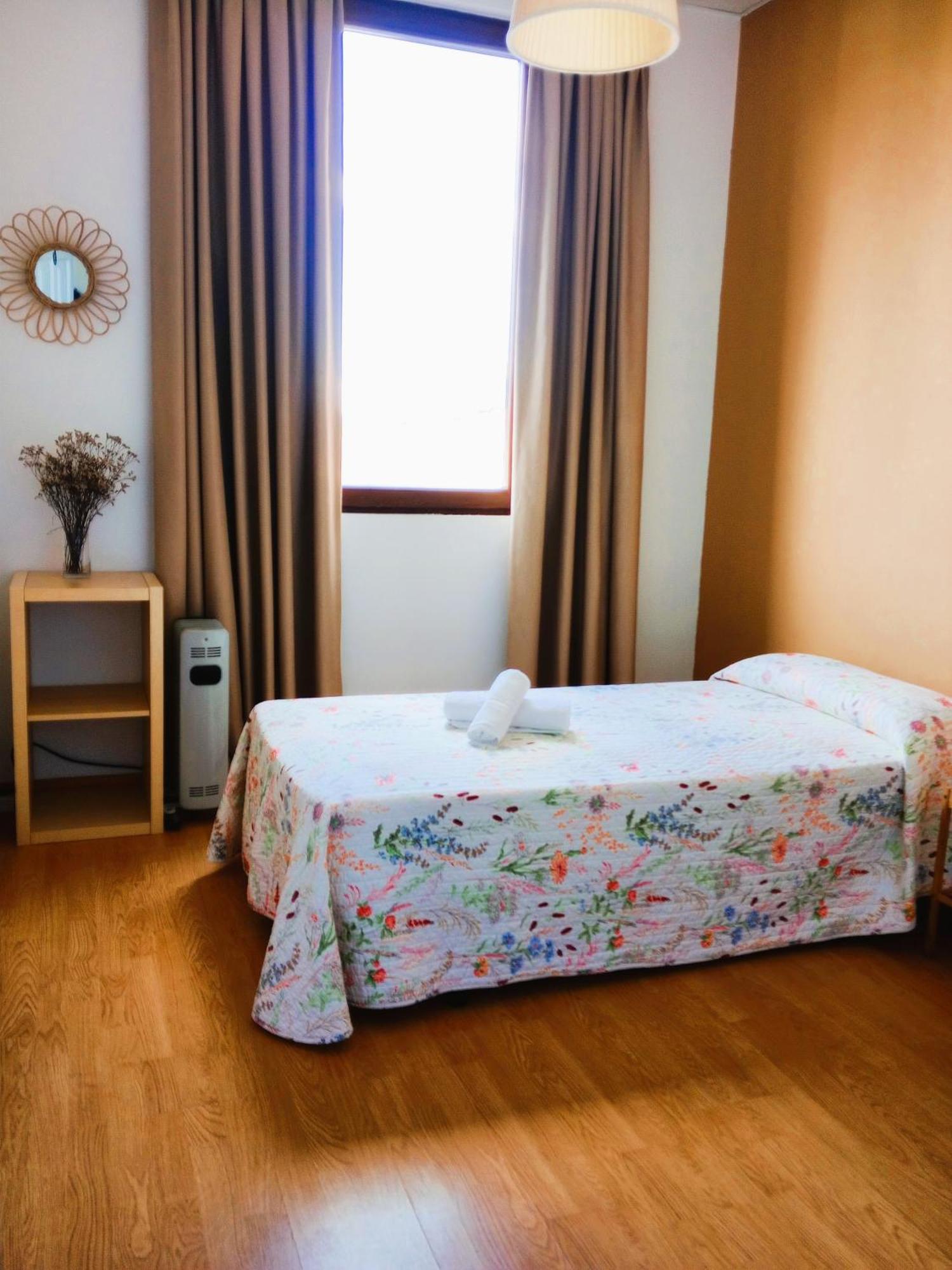 Albergue San Lazaro サリア エクステリア 写真