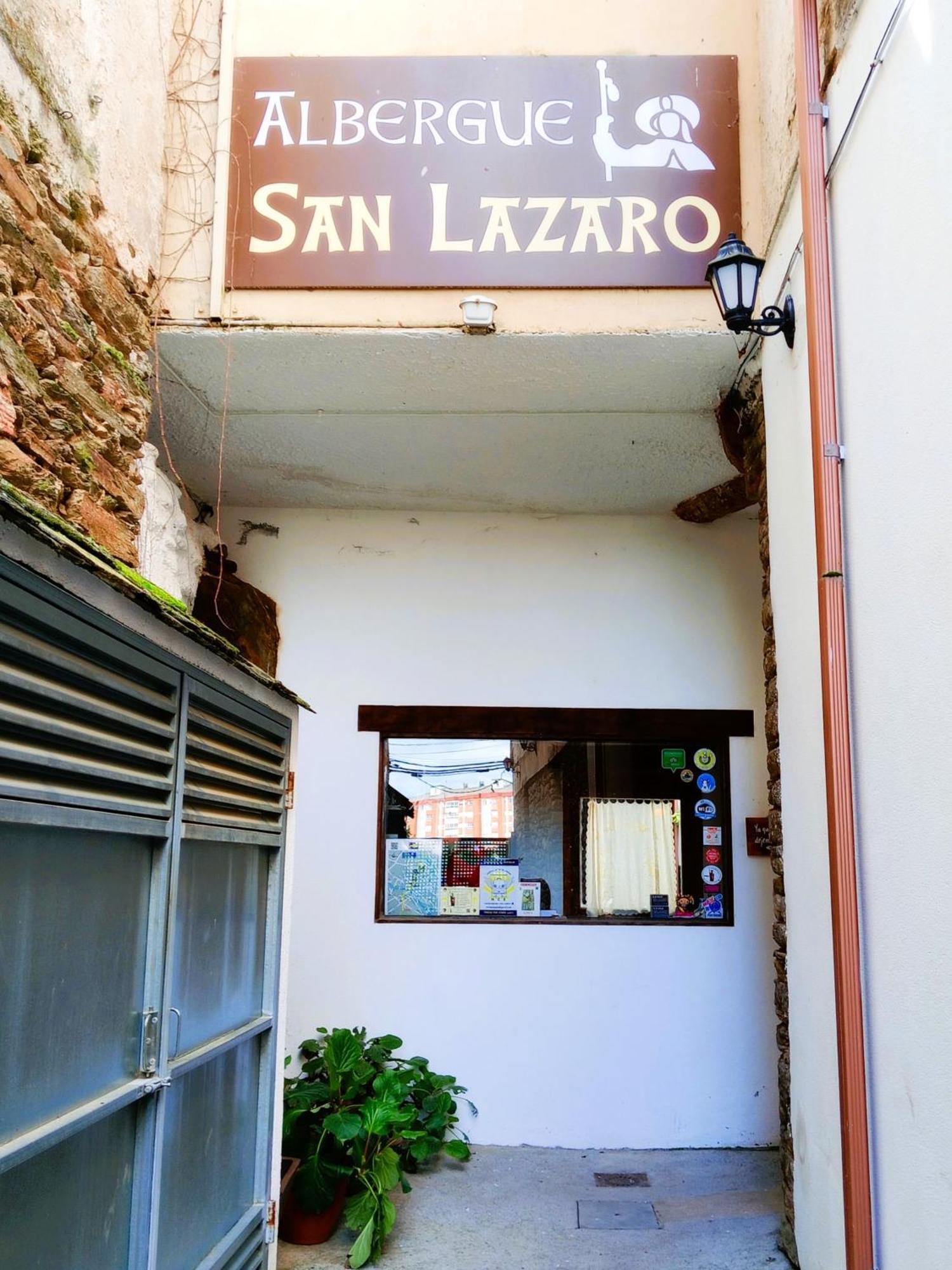 Albergue San Lazaro サリア エクステリア 写真
